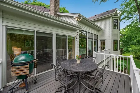 18720 25th Avenue N Plymouth MN 55447