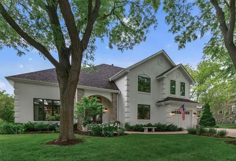 18720 25th Avenue N Plymouth MN 55447