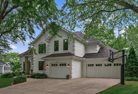 18720 25th Avenue N Plymouth MN 55447