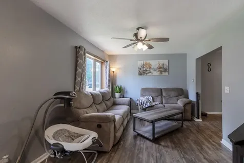 462 E Washington Street Le Center MN 56057