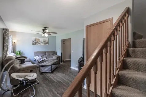 462 E Washington Street Le Center MN 56057