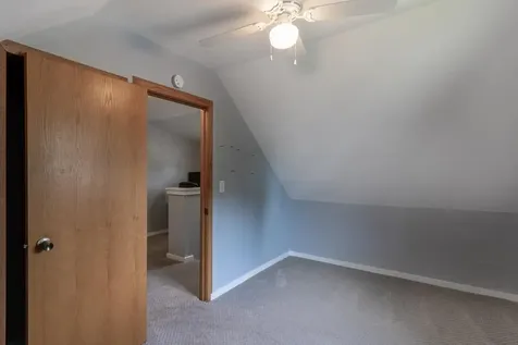 462 E Washington Street Le Center MN 56057