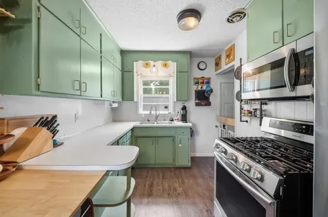 5025 Zenith Avenue N Brooklyn Center MN 55429