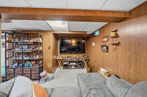 5025 Zenith Avenue N Brooklyn Center MN 55429