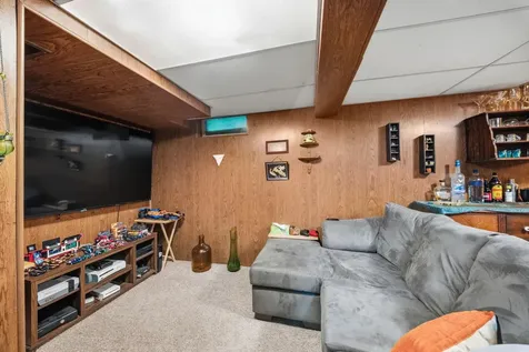 5025 Zenith Avenue N Brooklyn Center MN 55429