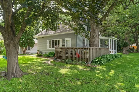 5025 Zenith Avenue N Brooklyn Center MN 55429