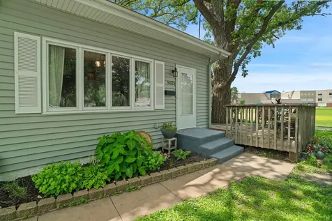 5025 Zenith Avenue N Brooklyn Center MN 55429