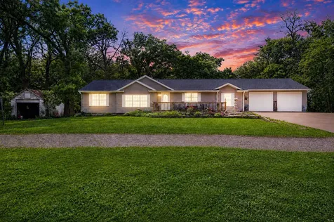 55571 160th Street Austin MN 55912