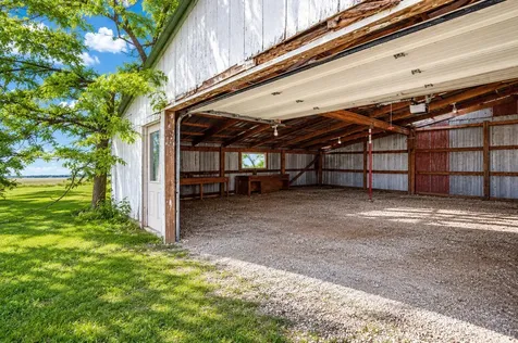 55571 160th Street Austin MN 55912