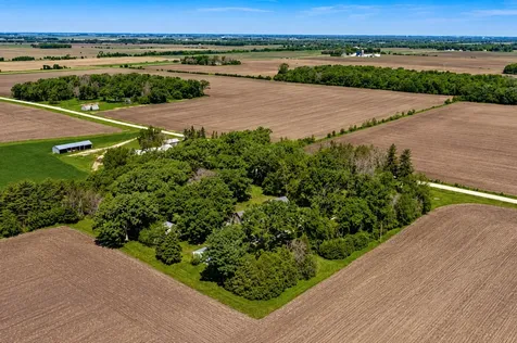 55571 160th Street Austin MN 55912