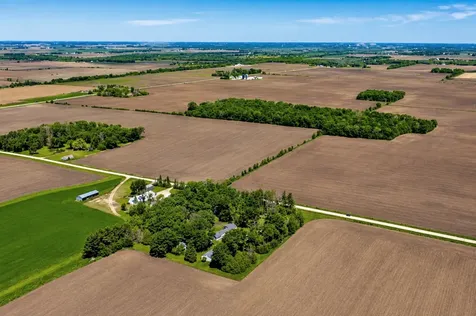 55571 160th Street Austin MN 55912