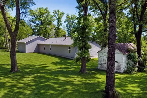 55571 160th Street Austin MN 55912