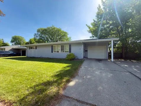 1812 4th Street S Moorhead MN 56560
