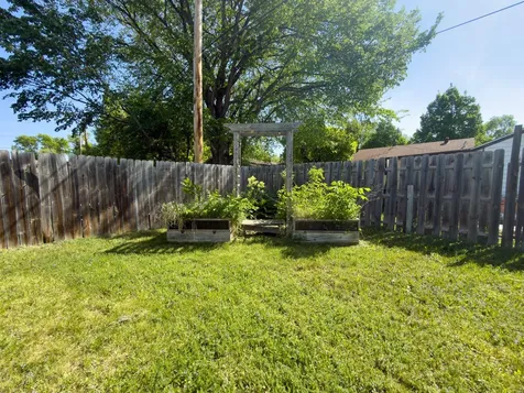 1812 4th Street S Moorhead MN 56560