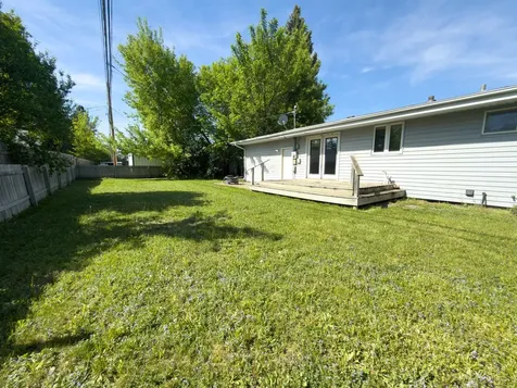 1812 4th Street S Moorhead MN 56560