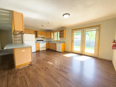 1812 4th Street S Moorhead MN 56560