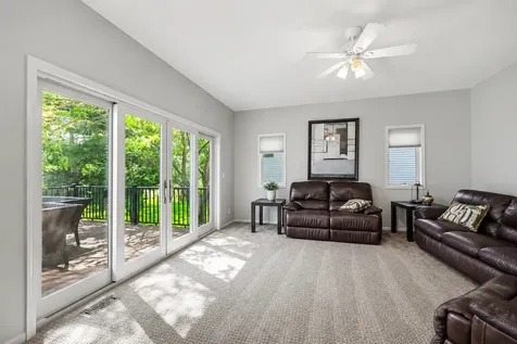 8150 9th Street Place N Oakdale MN 55128