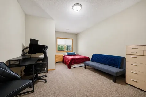 8150 9th Street Place N Oakdale MN 55128