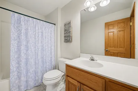 8150 9th Street Place N Oakdale MN 55128