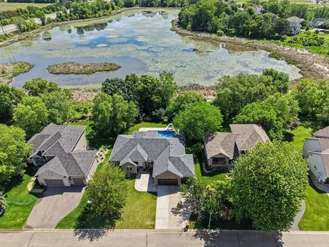 8150 9th Street Place N Oakdale MN 55128