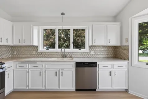1278 Windcrest Avenue Eagan MN 55123