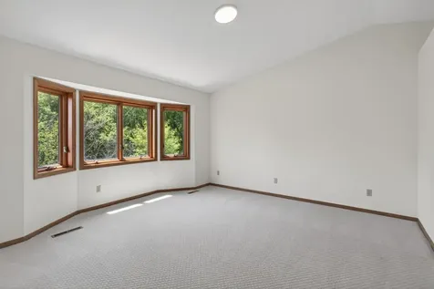 1278 Windcrest Avenue Eagan MN 55123