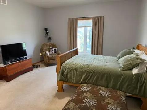 2714 Village Drive Faribault MN 55021
