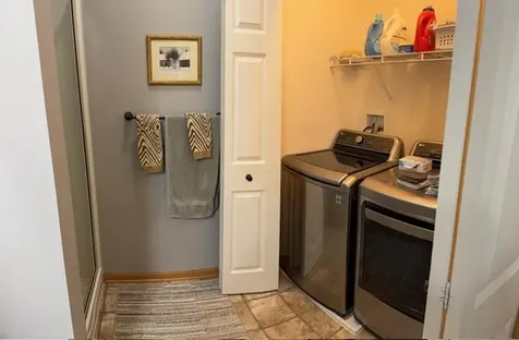 2714 Village Drive Faribault MN 55021