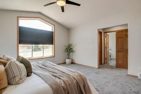 1536 Cambridge Drive West Fargo ND 58078
