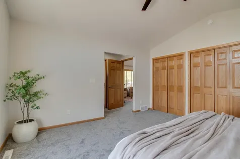 1536 Cambridge Drive West Fargo ND 58078