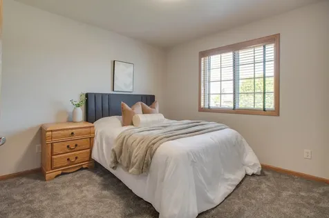 1536 Cambridge Drive West Fargo ND 58078