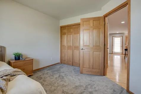 1536 Cambridge Drive West Fargo ND 58078