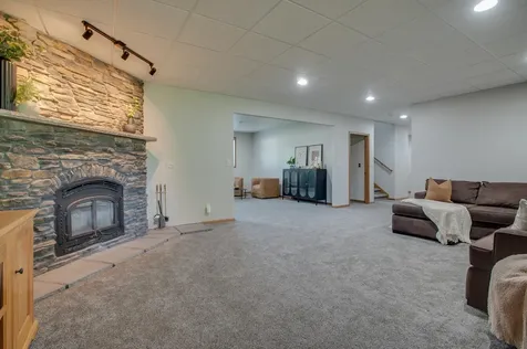 1536 Cambridge Drive West Fargo ND 58078
