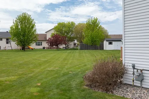 1536 Cambridge Drive West Fargo ND 58078
