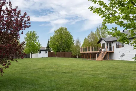 1536 Cambridge Drive West Fargo ND 58078