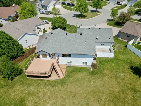 1536 Cambridge Drive West Fargo ND 58078