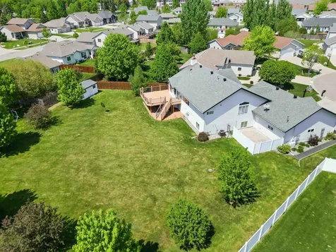 1536 Cambridge Drive West Fargo ND 58078