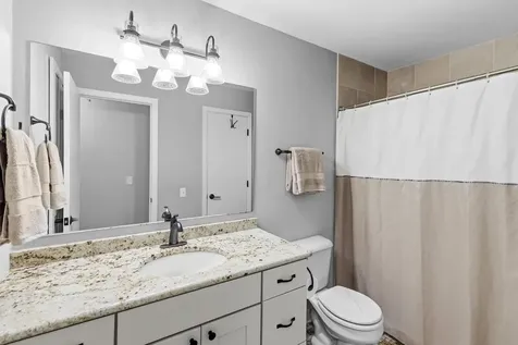 919 Greenhaven Drive Vadnais Heights MN 55127