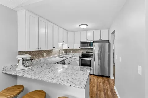 919 Greenhaven Drive Vadnais Heights MN 55127