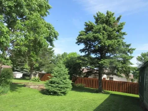 416 E Division Street Elbow Lake MN 56531