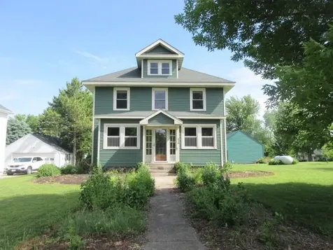 416 E Division Street Elbow Lake MN 56531