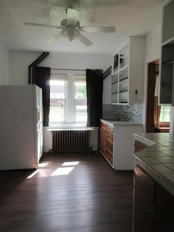 416 E Division Street Elbow Lake MN 56531