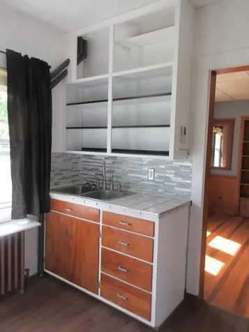 416 E Division Street Elbow Lake MN 56531