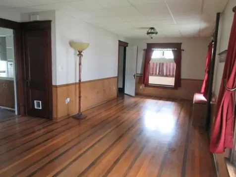 416 E Division Street Elbow Lake MN 56531