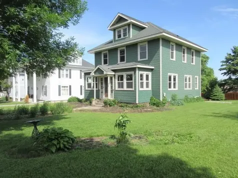 416 E Division Street Elbow Lake MN 56531