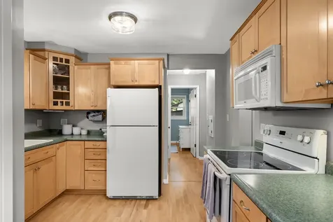 1304 Hall Avenue West Saint Paul MN 55118