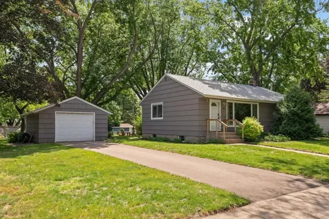 1304 Hall Avenue West Saint Paul MN 55118