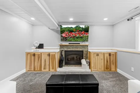 3650 Blue Jay Way Eagan MN 55123