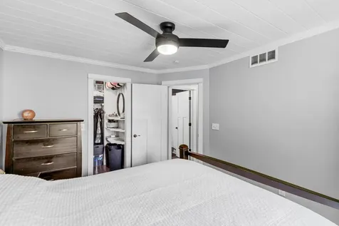 3650 Blue Jay Way Eagan MN 55123