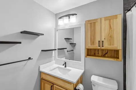 3650 Blue Jay Way Eagan MN 55123